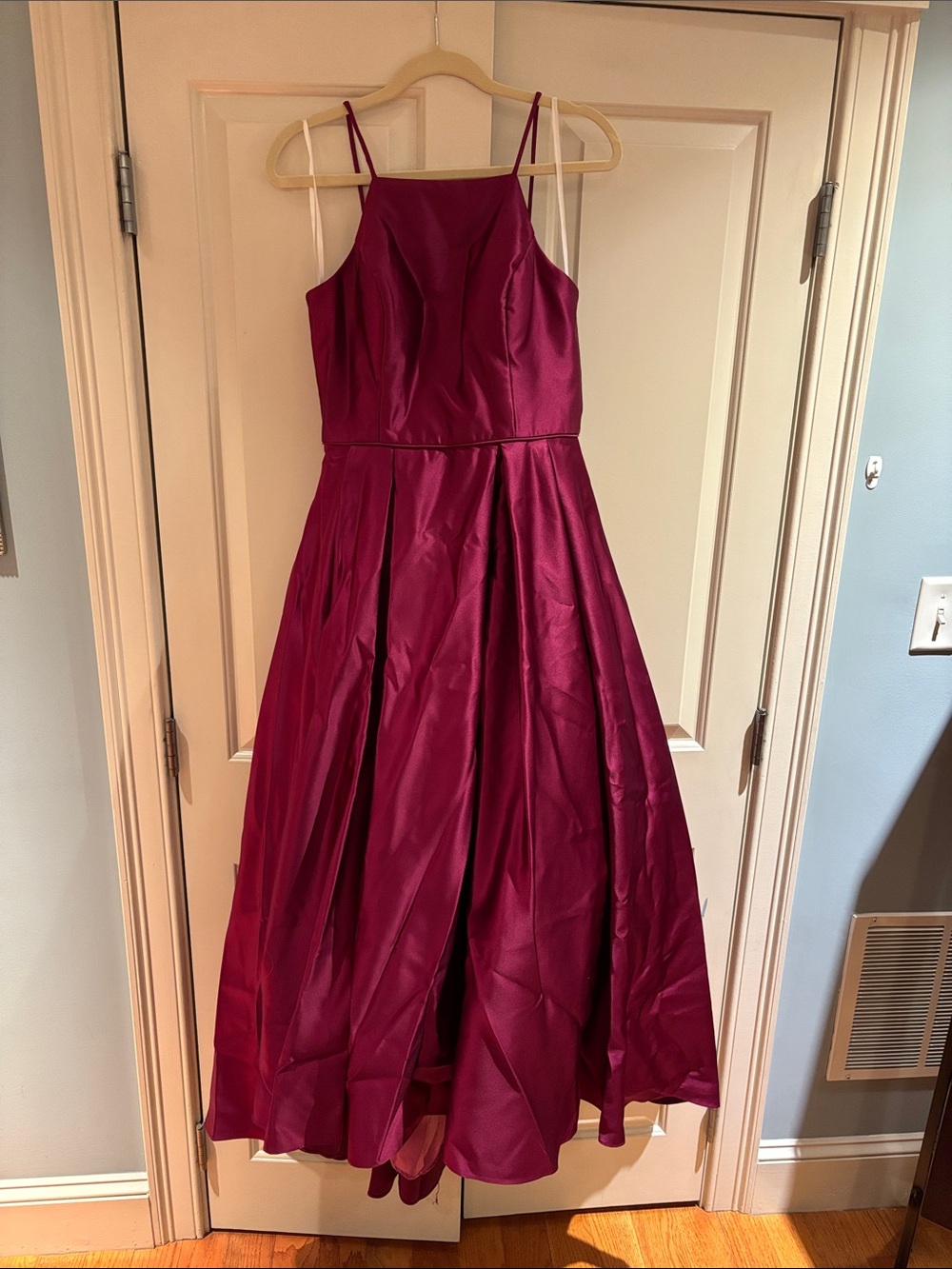 Elegant Fuchsia Satin A-Line Spaghetti Strap Dress